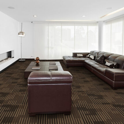 M044-2-Mondeo-Hazelnut