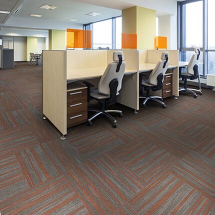 19505322 - empty desks in a modern office interior