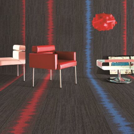 SIAR07-auroria-black-red